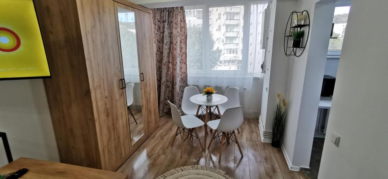 Ana Studio Apartment Targu Mures Exterior photo